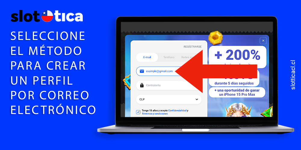 Elige crear perfil con correo e ingresa tu email personal